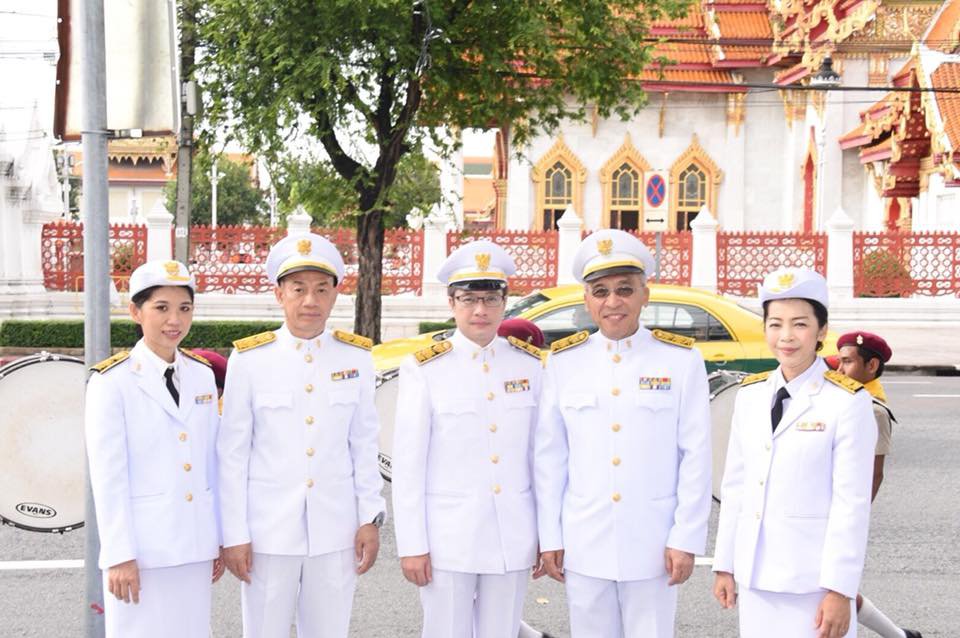 ก.อุตฯ วางพวงมาลา ในพิธีบำเพ็ญกุศลและกิจกรรมน้อมรำลึกเนื่องในวันคล้ายวันสวรรคตพระบาทสมเด็จพระจุลจอมเกล้าเจ้าอยู่หัว