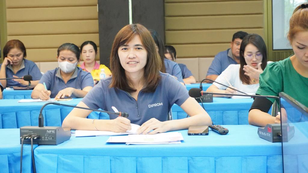 DIPROM Center 7 ประชุมติดตามผลการดำเนินงานประจำเดือน พร้อมเชิดชูเกียรติ “บุคลากรแห่งปี” และ “กลุ่มงานดีมีคุณธรรม” ประจำปี 2568