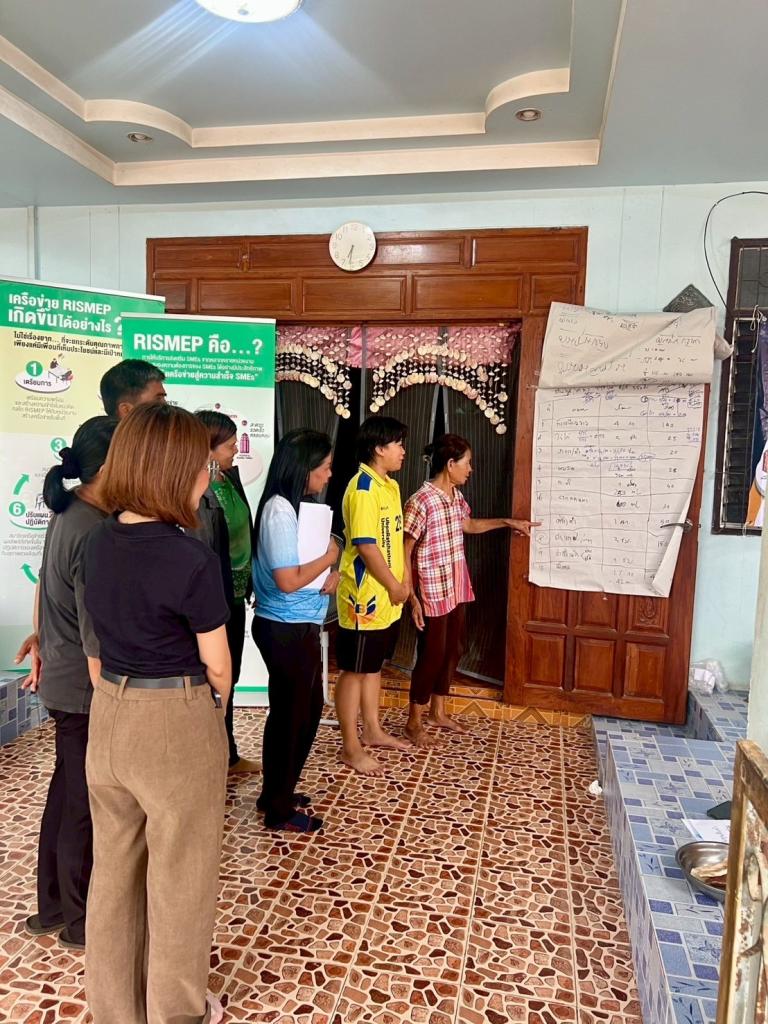 DIPROM Center 7 ลงพื้นที่อำนาจเจริญ กำกับติดตามและหนุนเสริม SME ขับเคลื่อนวิสาหกิจชุมชนข้าวอินทรีย์ พร้อมส่งมอบบรรจุภัณฑ์ต้นแบบทดสอบตลาด