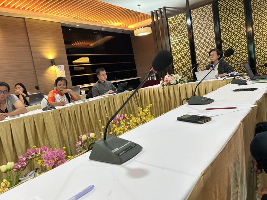 DIPROM Center 7 ร่วมประชุมระดมความคิดเห็นและแสวงหาความร่วมมือ พัฒนาผลิตภัณฑ์ท้องถิ่น ยกระดับรายได้ครัวเรือนยากจน