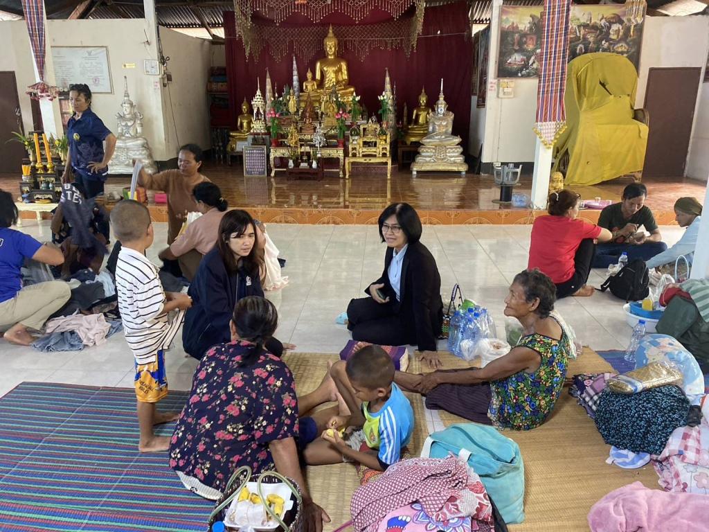 DIPROM CENTER 7 ลงพื้นที่ช่วยเหลือผู้ได้รับผลกระทบแนวชายแดนไทย-กัมพูชา ส่งต่อความห่วงใยถึงพี่น้องประชาชนในศรีสะเกษและอุบลราชธานี