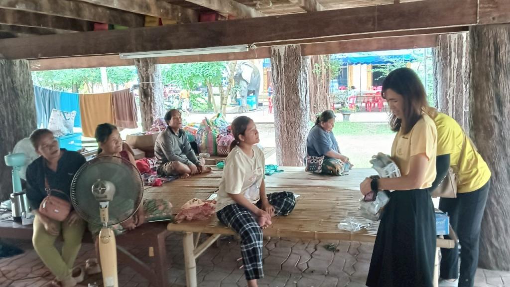 DIPROM Center 7 ร่วมภารกิจ “ศูนย์อุตสาหกรรมรวมใจ” ส่งมอบถุงยังชีพช่วยเหลือผู้ประสบภัยชายแดนไทย-กัมพูชา
