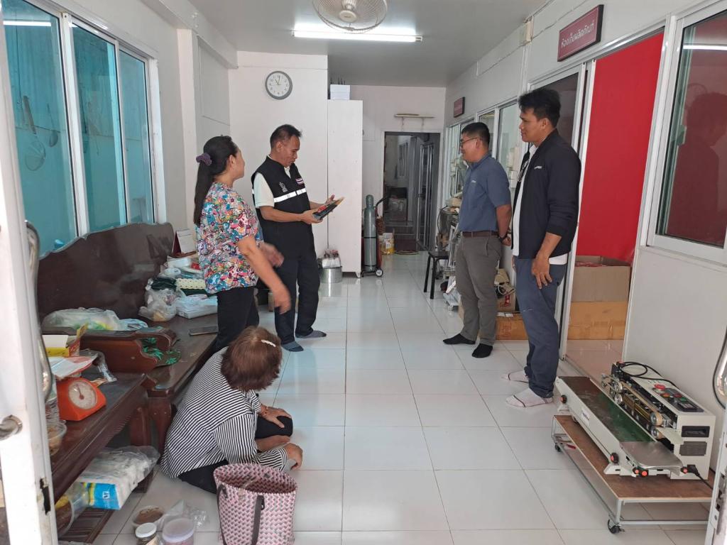 DIPROM Center 7 ลงพื้นที่ติดตามและมอบต้นแบบผลิตภัณฑ์ เสริมศักยภาพธุรกิจด้วย Data Analytics