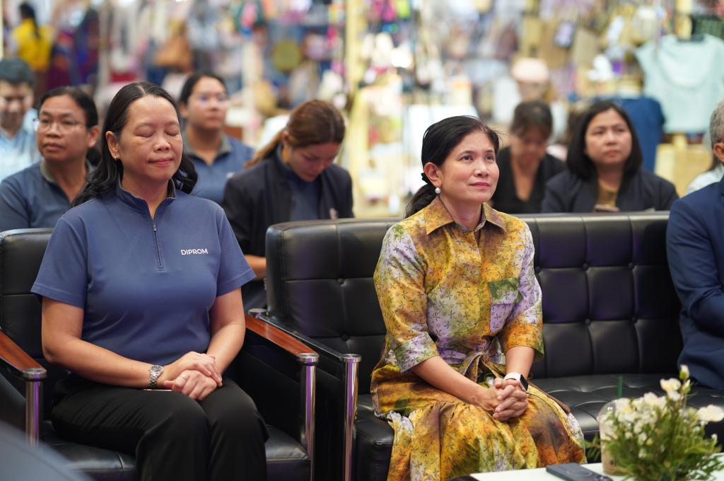 DIPROM Center 7 จัดงาน “ออนซอนอีสาน” รวมสุดยอดภูมิปัญญา วิสาหกิจชุมชน และสินค้าชุมชนกว่า 50 ร้านค้า