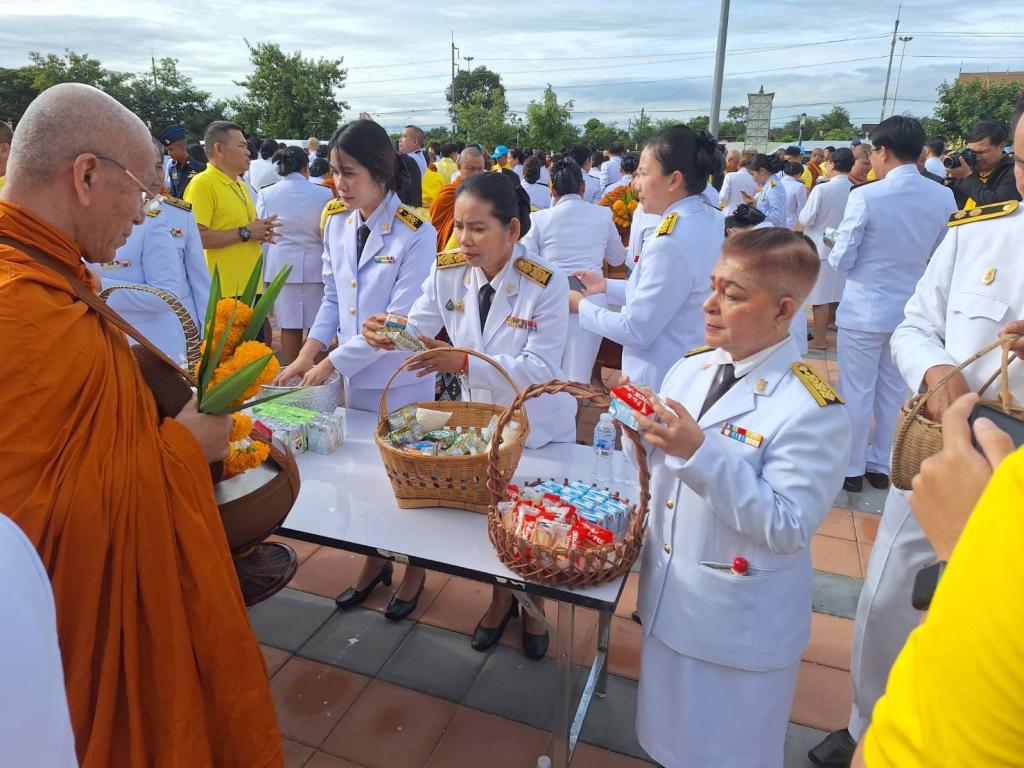 DIPROM Center 7 เข้าร่วมกิจกรรมเนื่องในวัน “นวมินทรมหาราช”