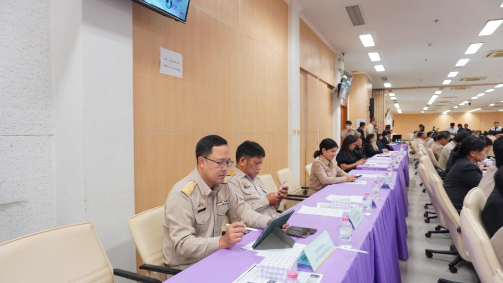 DIPROM Center 7 เข้าร่วมประชุมคณะกรมการจังหวัดอุบลราชธานี ประจำเดือนตุลาคม 2568 มุ่งเน้นการบูรณาการพัฒนาอุตสาหกรรม สนับสนุน SMEs และแก้ไขปัญหายาเสพติดอย่างยั่งยืน