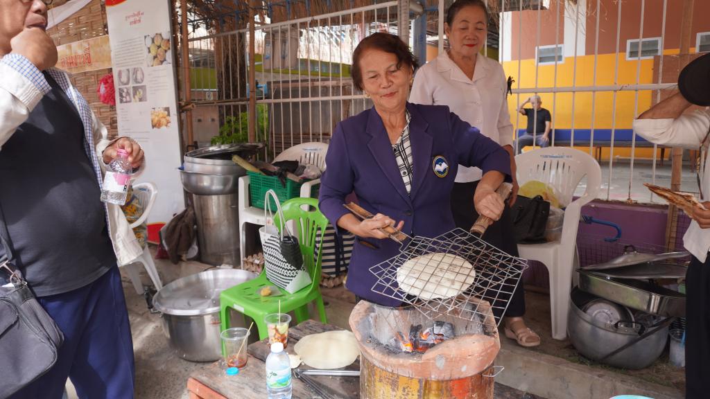 ดีพร้อมเซนเตอร์ 7 ร่วมสืบสานประเพณีไทย ร่วมงานจุลกฐินวัดไชยมงคล จังหวัดอุบลราชธานี