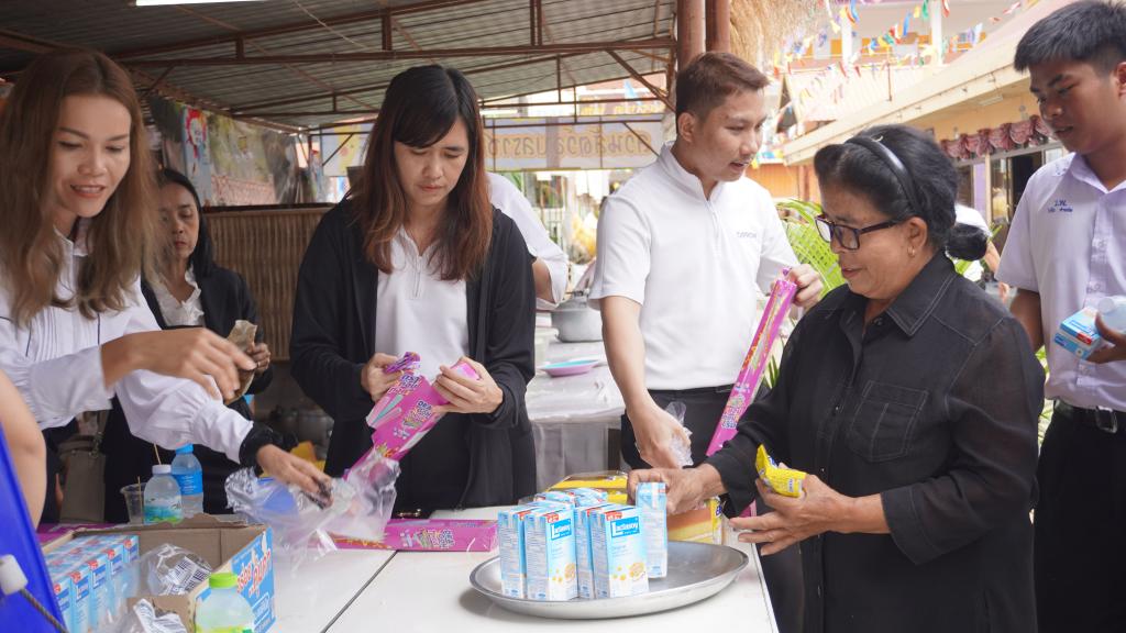 ดีพร้อมเซนเตอร์ 7 ร่วมสืบสานประเพณีไทย ร่วมงานจุลกฐินวัดไชยมงคล จังหวัดอุบลราชธานี