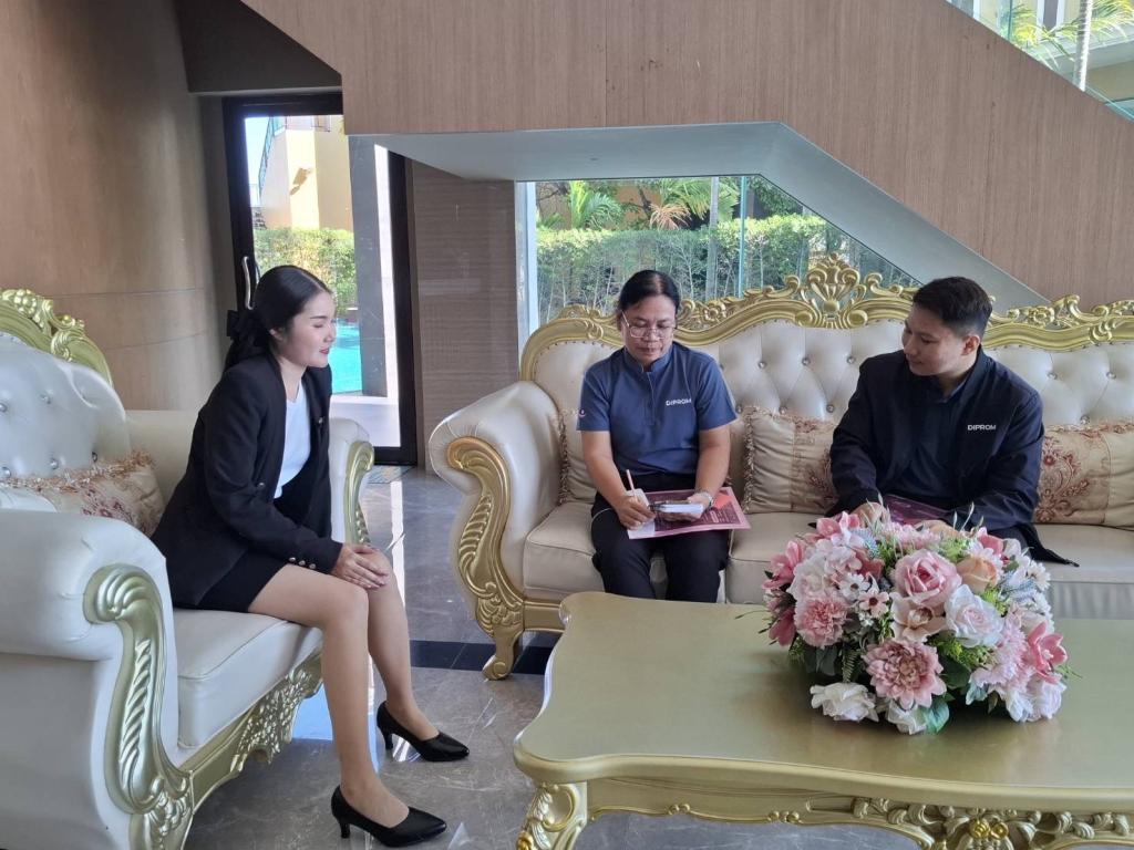 DIPROM Center 7 ลงพื้นที่ศรีสะเกษ เชิญชวนผู้ประกอบการร่วมอบรม “ยกระดับธุรกิจด้วย AI ยุคใหม่” เสริมศักยภาพธุรกิจท้องถิ่น