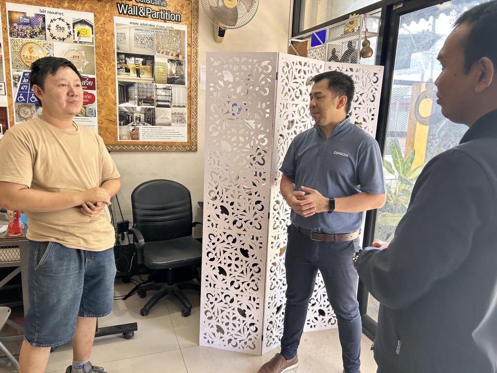 DIPROM Center 7 ลงพื้นที่ติดตามเข้ม! หนุน SMEs ใช้ดิจิทัล- AI ยกระดับสู่ Smart Factory และตลาดออนไลน์