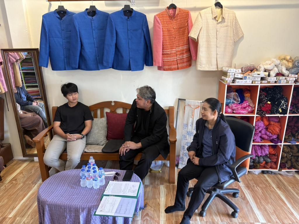 DIPROM Center 7 ลงพื้นที่ติดตามการดำเนินงานกิจกรรมต่อยอดธุรกิจ พัฒนาผลิตภัณฑ์ชุมชนยุคใหม่ จังหวัดอุบลราชธานี