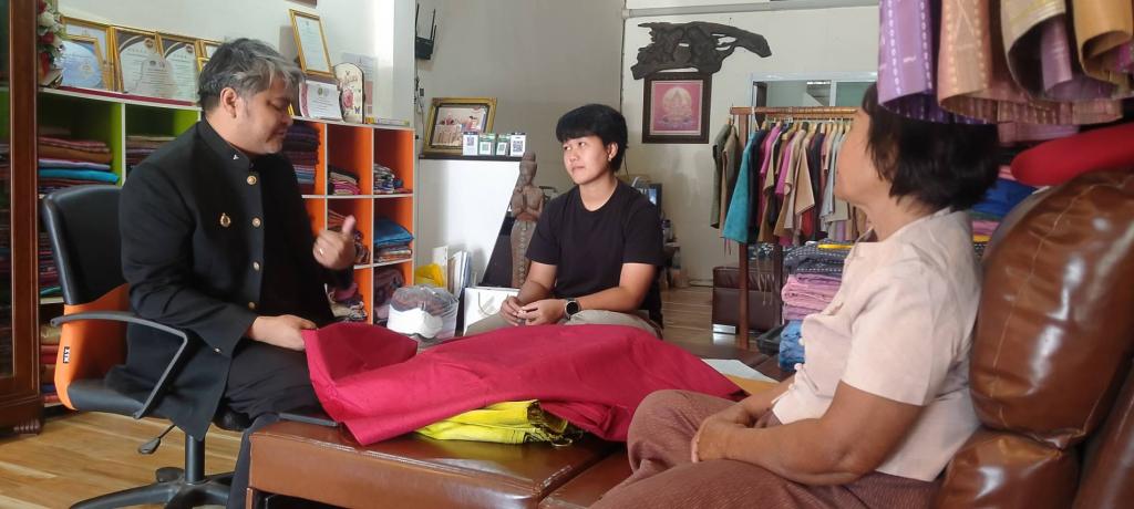 DIPROM Center 7 ลงพื้นที่ติดตามการดำเนินงานกิจกรรมต่อยอดธุรกิจ พัฒนาผลิตภัณฑ์ชุมชนยุคใหม่ จังหวัดอุบลราชธานี