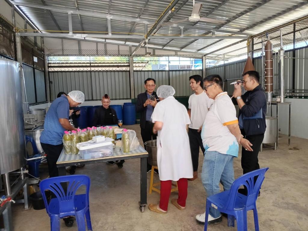 DIPROM Center 7 ลงพื้นที่ติดตามการพัฒนาศักยภาพ SME และวิสาหกิจชุมชน สู่เศรษฐกิจ BCG และดิจิทัลอย่างยั่งยืน