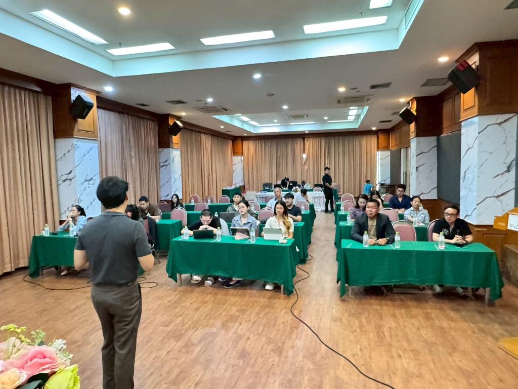 DIPROM Center 7 จัดกิจกรรมฝึกอบรมพัฒนาผู้นำองค์กร “ดีพร้อม คพอ.” รุ่นที่ 4 จังหวัดยโสธร เสริมศักยภาพผู้ประกอบการสู่การบริหารธุรกิจยุคใหม่