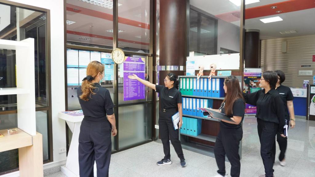 DIPROM Center 7 ให้การต้อนรับคณะติดตามการดำเนิน งาน DIPROM BSC และศูนย์ข้อมูลข่าวสารของศูนย์ส่งเสริมอุตสาหกรรมภาคที่ 7 พร้อมเยี่ยมชมสถานประกอบการ จังหวัดอุบลราชธานี