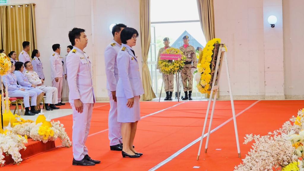 DIPROM Center 7 ร่วมพิธีวางพวงมาลาถวายราชสักการะ เนื่องในวันคล้ายวันสวรรคตสมเด็จพระนเรศวรมหาราช