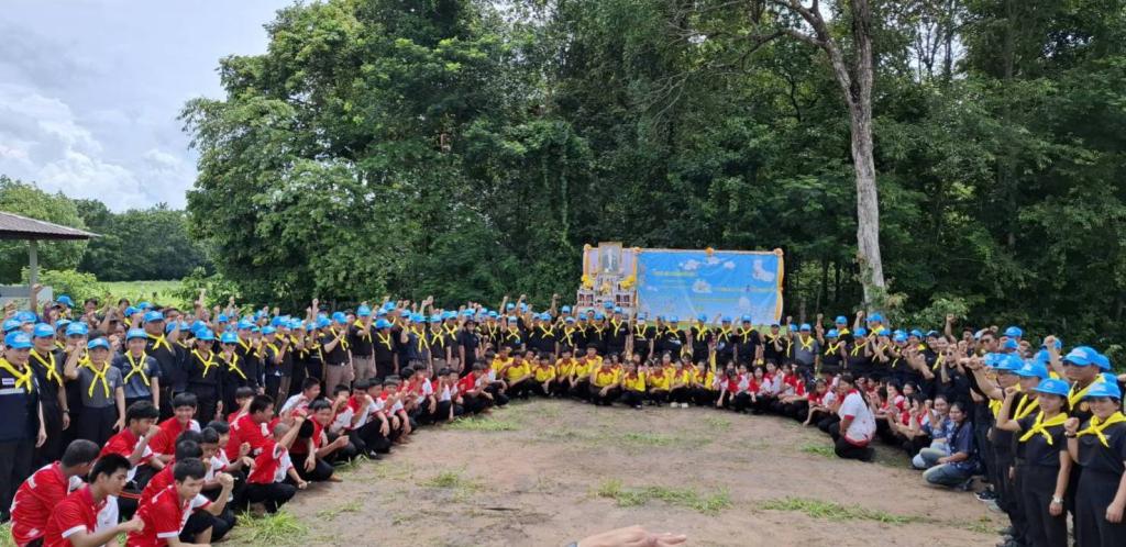 DIPROM Center 7 ร่วมกิจกรรมปลูกป่า เฉลิมพระเกียรติ เนื่องในวันคล้ายวันพระราชสมภพ พระบาทสมเด็จพระเจ้าอยู่หัว
