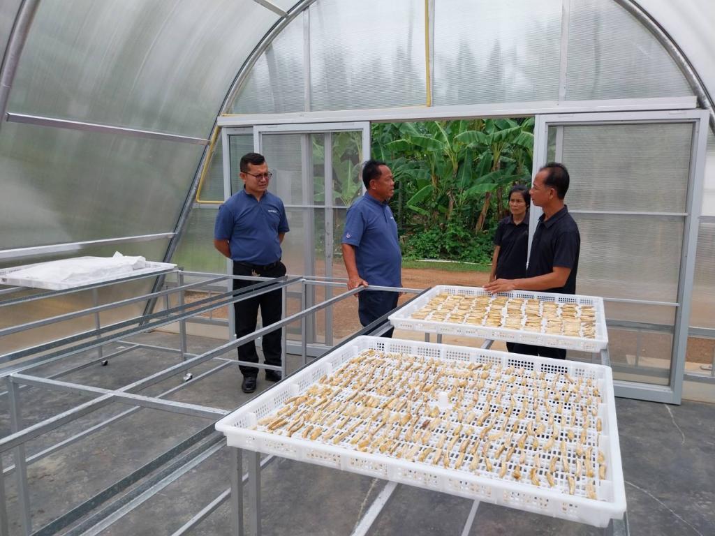 DIPROM Center 7 ลงพื้นที่ศรีสะเกษ ติดตามความก้าวหน้าการพัฒนาเทคโนโลยีที่เหมาะสม ยกระดับเกษตรแปรรูปชุมชน สู่การเพิ่มมูลค่าอย่างยั่งยืน