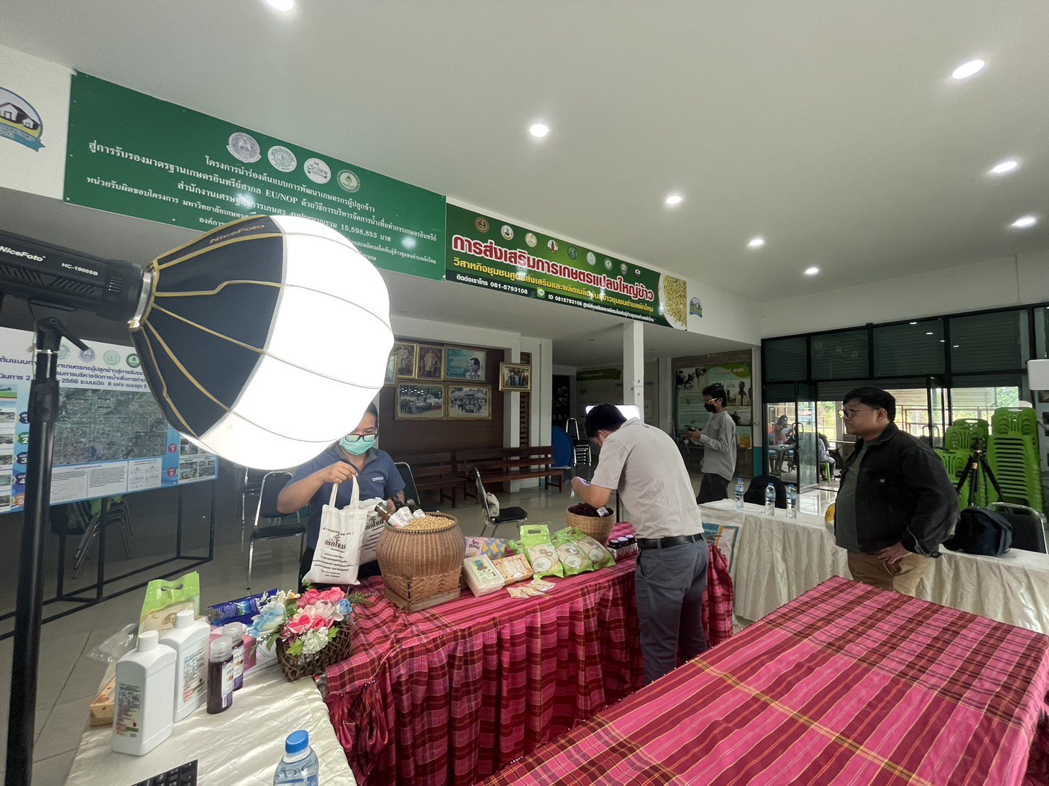 DIPROM CENTER 7 ติดตามการจ้างเหมาผลิตสื่อวีดิทัศน์แสดงผลสำเร็จ (Success Case) กิจกรรมการยกระดับกลไกสนับสนุนการดำเนินธุรกิจด้วยเครือข่ายหน่วยงาน และผู้ให้บริการธุรกิจอุตสาหกรรม (RISMEP) ภายใต้โครงการการพัฒนาระบบสนับสนุน SME ปีงบประมาณ พ.ศ. 2566 (ไปพลางก่อน