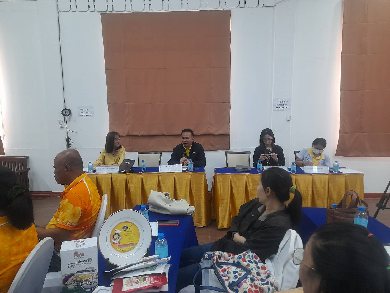  "DIPROM Center 7"  ร่วมพิจารณา แนวคิดร่างต้นแบบผลิตภัณฑ์(Draft Prototype)  พร้อมแผนธุรกิจ และ คัดเลือกต้นแบบผลิตภัณฑ์เพื่อเข้าสู่การยกระดับ กลุ่มเป้าหมาย ตามโครงการ แปรรูปสินค้าเกษตรอุตสาหกรรม  1 จังหวัด 1 ชุมชน(One Province One Agro-Industrial Community