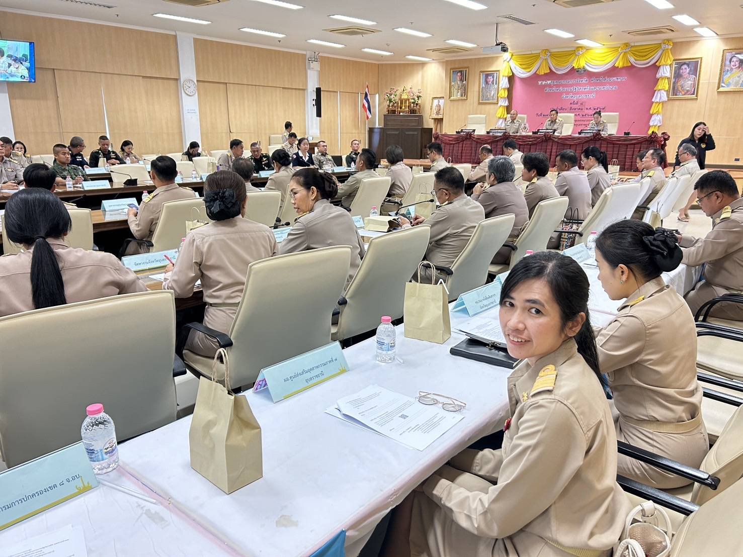 DIPROM Center 7 เข้าร่วมการประชุมร่วมกับจังหวัดอุบลราชธานี เพื่อขับเคลื่อนนโยบายสำคัญในการบริหารงานของจังหวัด