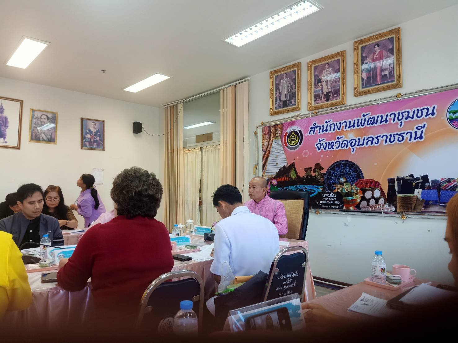 ดีพร้อมเซนเตอร์ 7 ร่วมประชุมคณะกรรมการเครือข่ายองค์ความรู้ (Knowledge-Based OTOP: KBO) วางแนวทางพัฒนาผลิตภัณฑ์ OTOP จังหวัดอุบลราชธานี