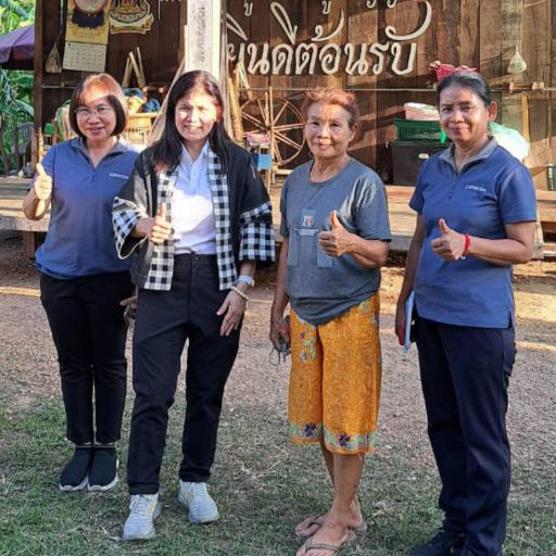 "ผอ.อริยาพร"  ลงพื้นที่ตรวจเยี่ยมผู้ประกอบการ ยกระดับผลิตภัณฑ์ด้วยนวัตกรรมและดิจิทัล  สู่เศรษฐกิจวิถีใหม่